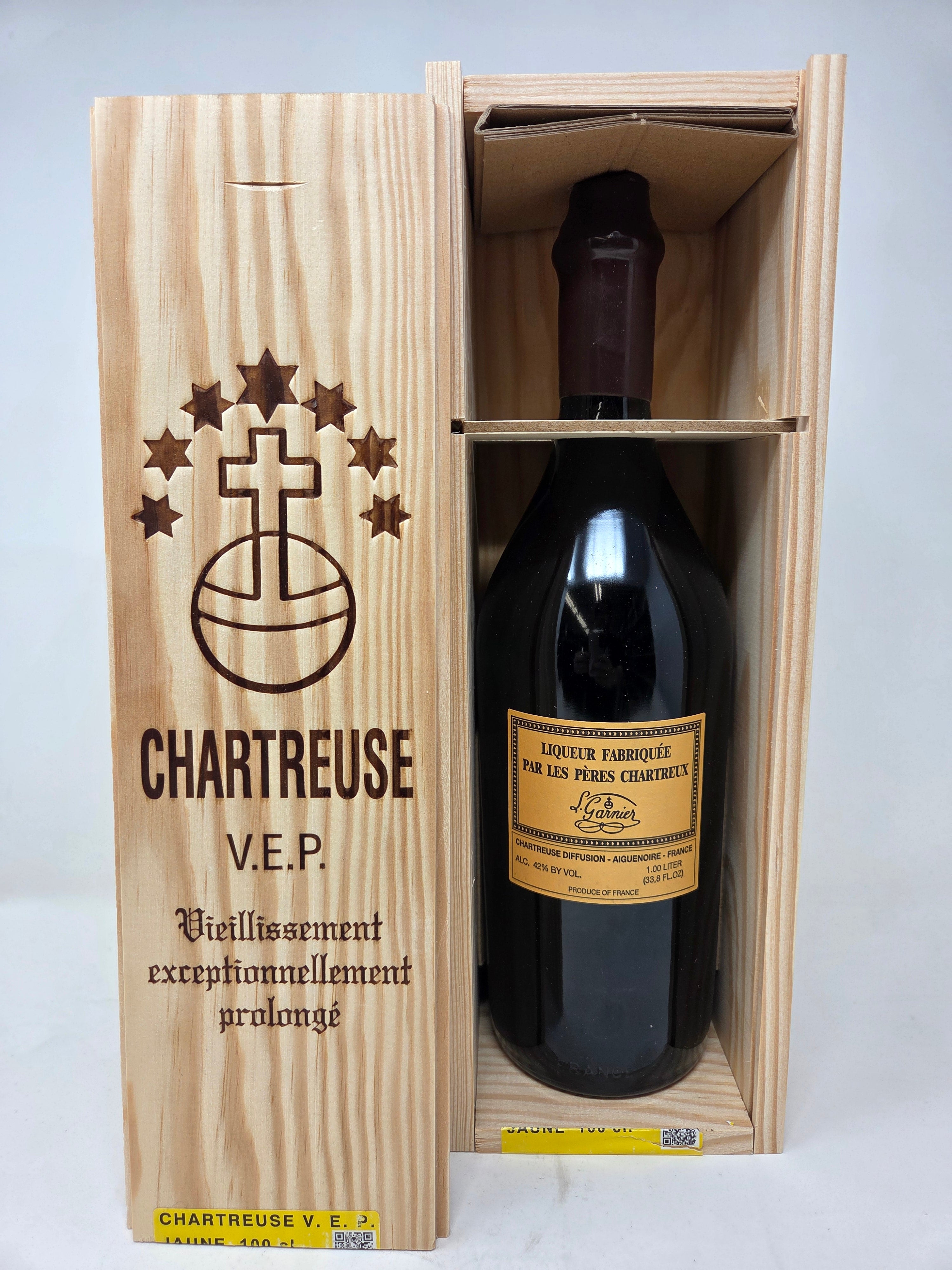 Chartreuse V.E.P. Jaune Yellow Liqueur 1L | Extended Aged French