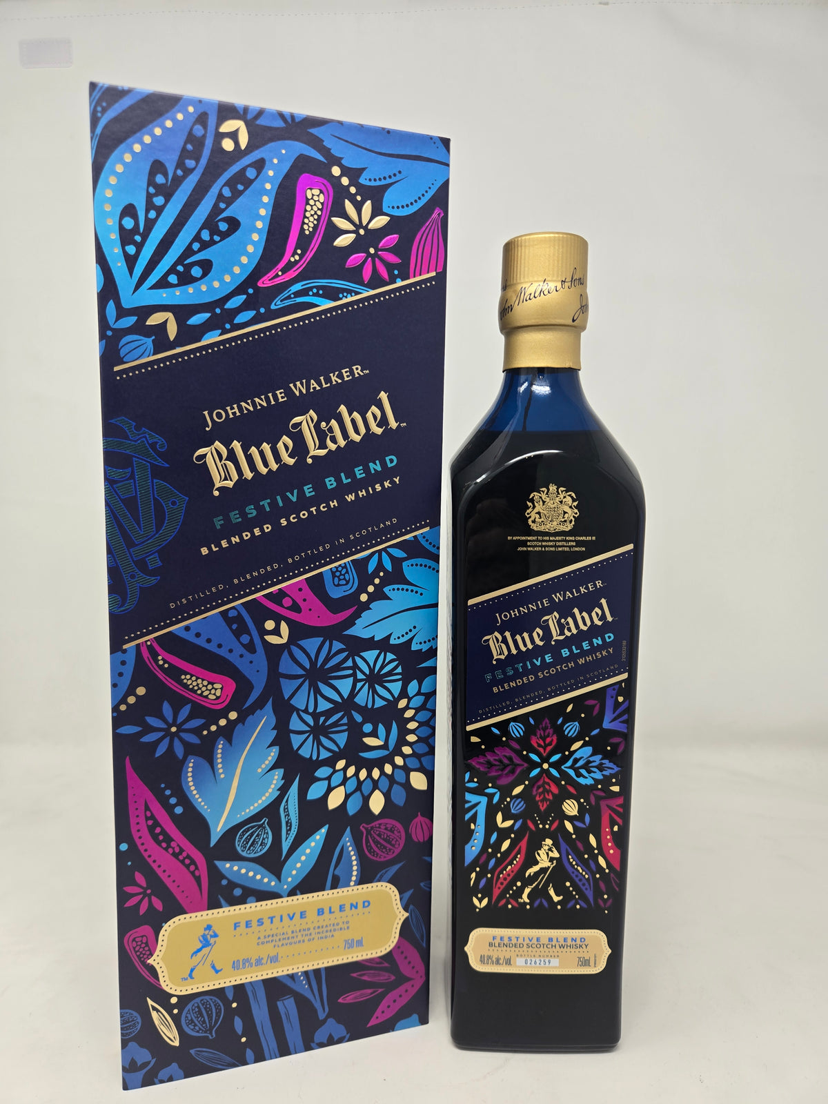 JOHNNIE WALKER Festive Blend Blue Label