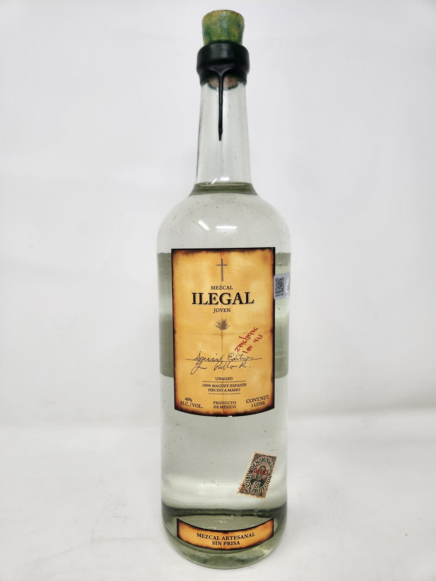 ILEGAL Special Edition Mezcal Joven