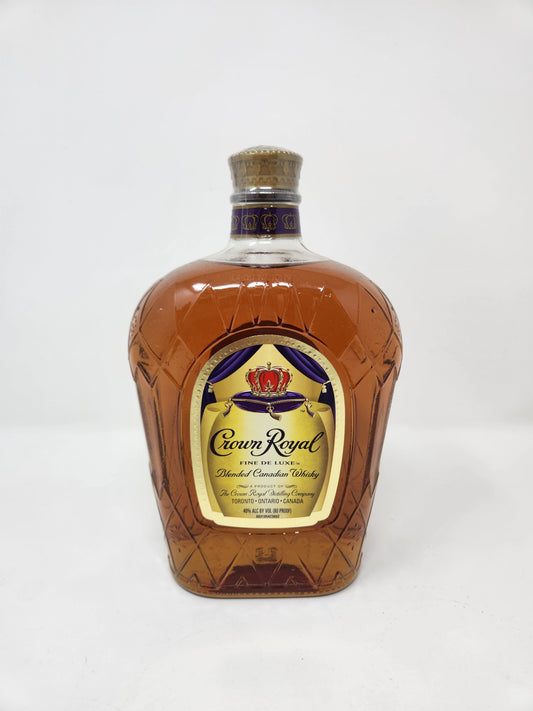 CROWN ROYAL Canadian Whisky