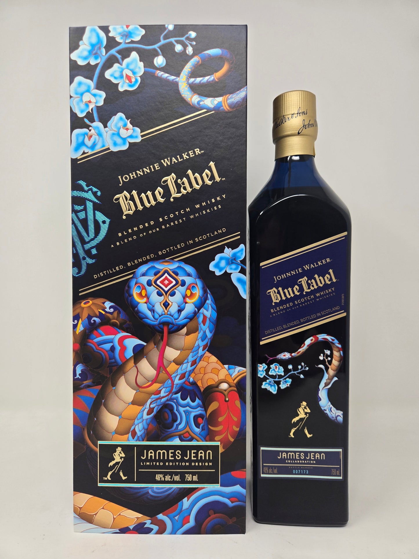 JOHNNIE WALKER Blue Label Year Of The Snake