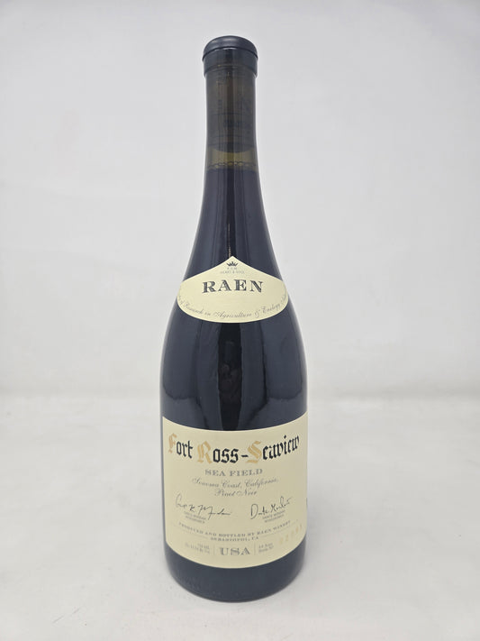 RAEN Sea Field Pinot Noir