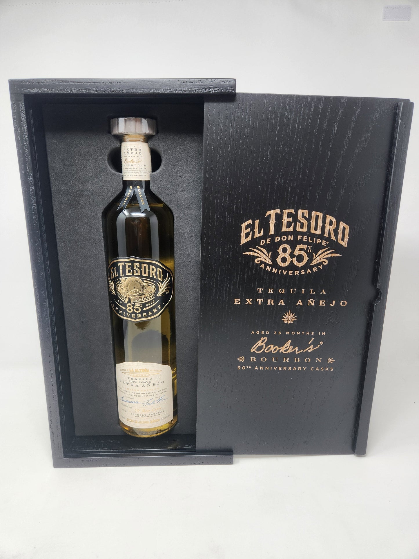 EL TESORO Tequila Extra Anejo 85th Anniversary