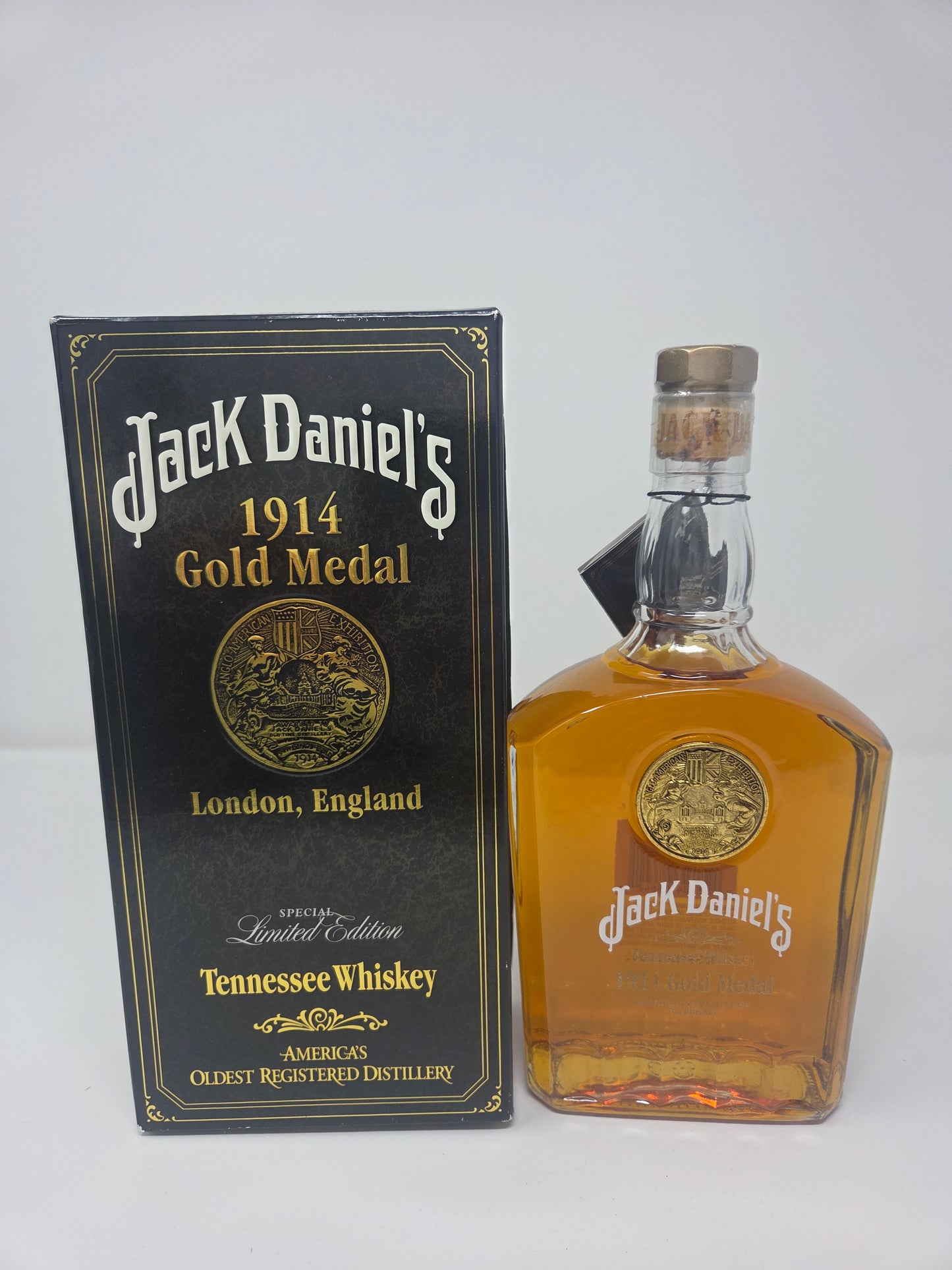 JACK DANIEL'S Gold Medal Series