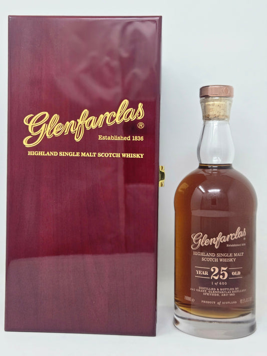 GLENFARCLAS 25yr Ltd Ed Glencairn Decanter