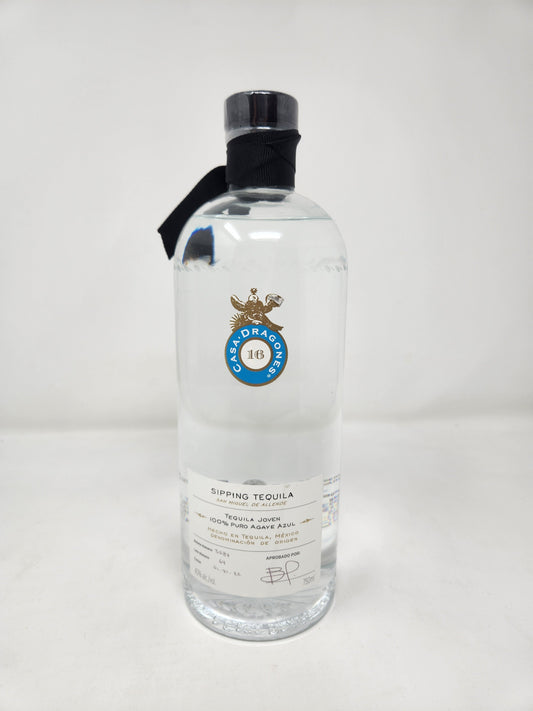 CASA DRAGONES Tequila Joven