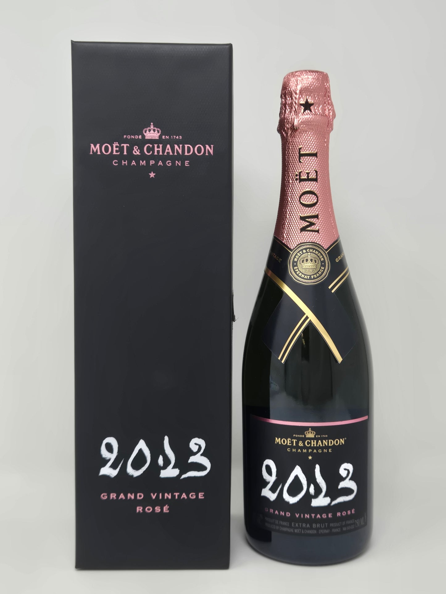 MOET & CHANDON Grand Vintage Rose